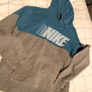 Nike hoodie sweatshirt